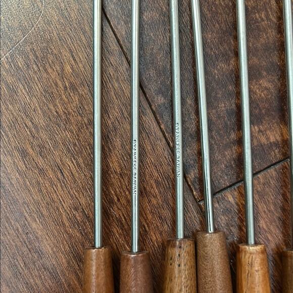 Vintage Green Fondue Set with Wood and Stainless Forks - Picture 7 of 16